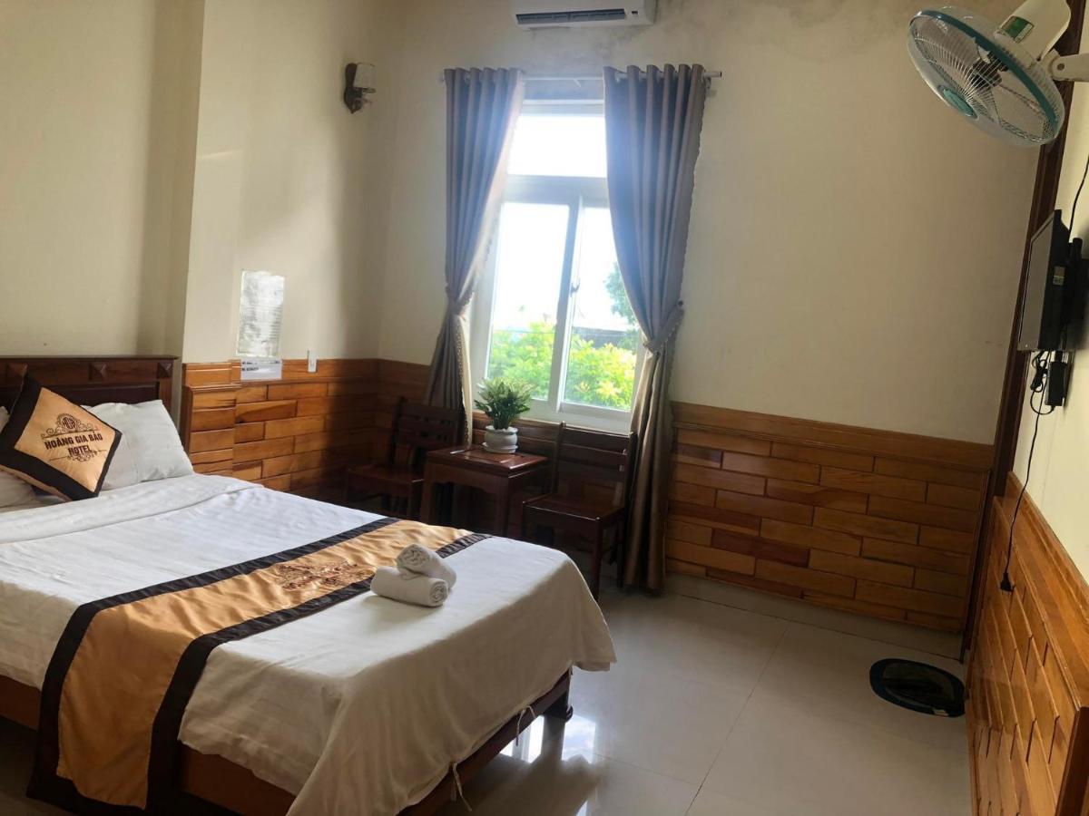 Hoang Gia Bao Hotel Kon Tum Exterior foto