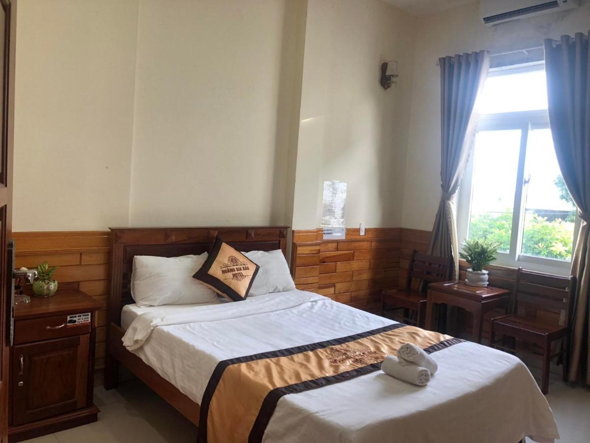 Hoang Gia Bao Hotel Kon Tum Exterior foto